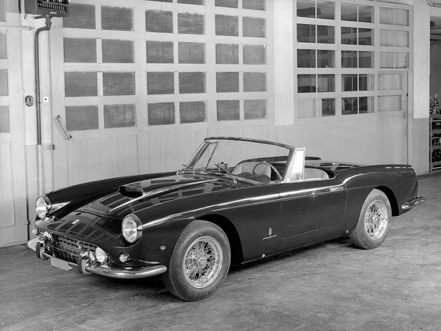  Ferrari 400 Superamerica Cabriolet 1959 года  (фото 2 из 29)